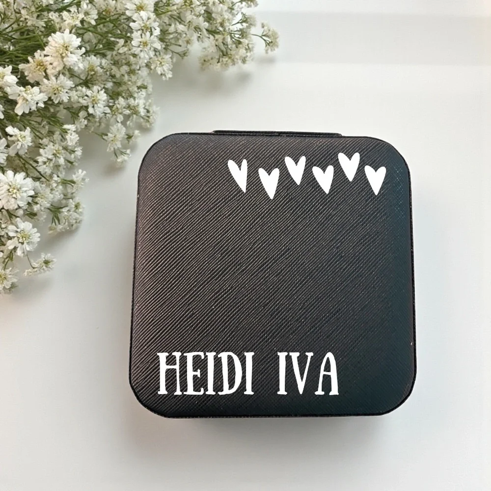 Personalized Travel Jewelry Box – Custom Gift for Bridesmaids, Birthdays & More!